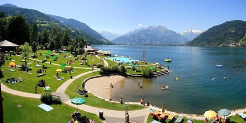 Nearby landmark, Spring, Day, People, Natural landscape, Bird's eye view, Beach, Lake view, Mountain view, River view, group of guests