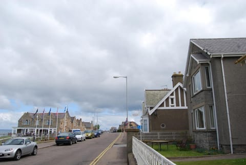 Beachview Holiday Flat 2 Condo in Lossiemouth