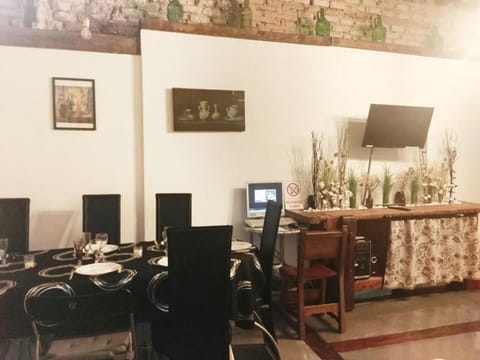 NUEVO! PUENTE DE PIEDRA a 5´del PILAR Appartement in Zaragoza