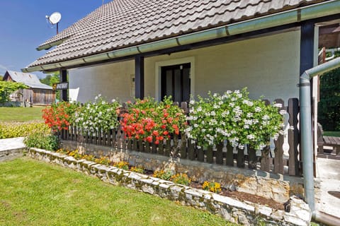 Milan in Rastovača (Haus für 5 Personen) House in Plitvice Lakes Park