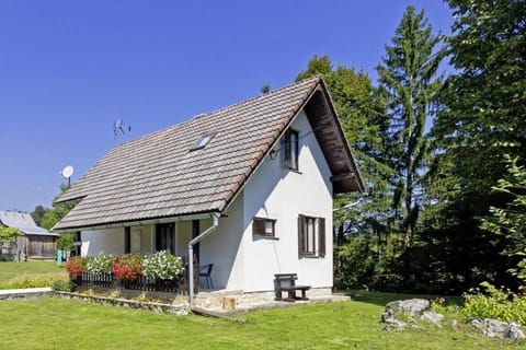 Milan in Rastovača (Haus für 5 Personen) House in Plitvice Lakes Park