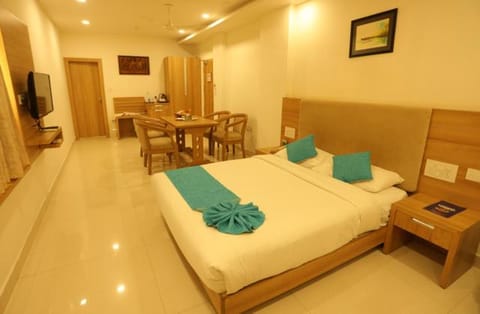 Hotel Anjali Park Hotel in Kottayam