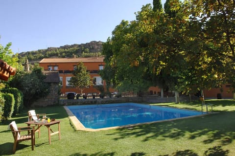 Garden, Swimming pool