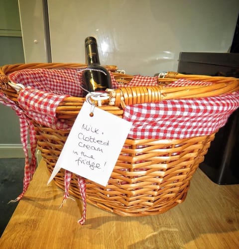 2 Emma Place Apartment in England