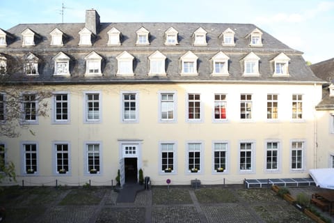 Kolping Hostel Trier im Warsberger Hof Hostel in Trier