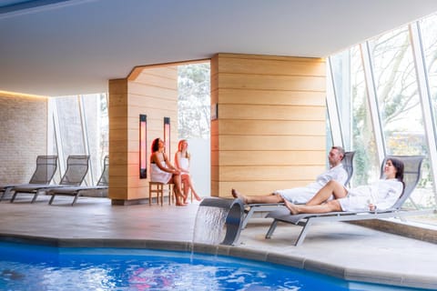 Spa and wellness centre/facilities, Swimming pool
