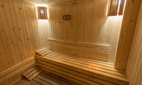 Sauna, Spa and wellness centre/facilities