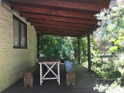 Chalet en el bosque Casa in Costa del Este