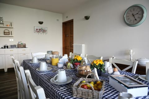 La Corte di Nonna Gemma - Holiday Home Bed and Breakfast in Province of Lecco