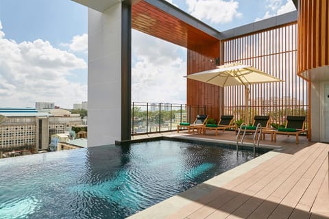 Balcony/Terrace, Swimming pool