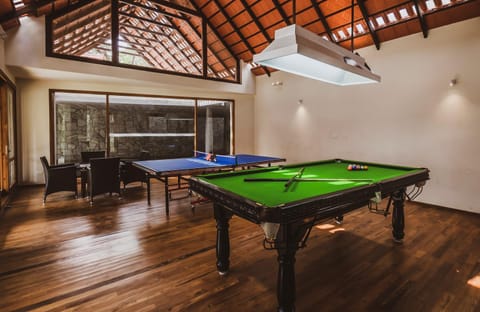 StayVista at Acacia Villa One - Free Breakfast, Pool, Gym & Indoor Games Villa in Kerala