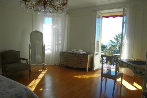 Appartement Claire Deluxe Condo in Cannes