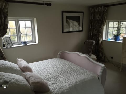 Castle Mill Bed and Breakfast Bed and Breakfast in Dorking