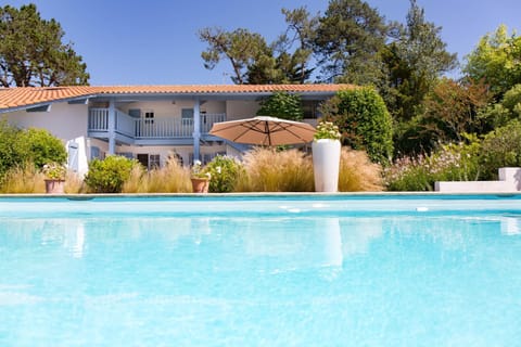 Facade/entrance, Pool view, Swimming pool