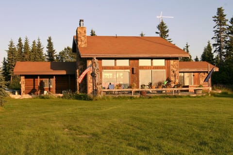 Clam Gulch Lodge Inn in Alaska