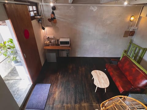 LEJU 8 樂居 Loft living with open air bathroom House in Malacca