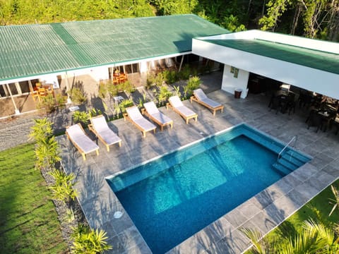 Pool view, Swimming pool, sunbed