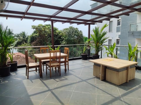 Woodside Retreat- Serviced Apartments Apartment in Baga