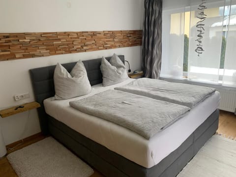 Garden, Balcony/Terrace, Seating area, Garden view