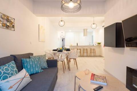 Nuevo centro 3 hab 2 baños ac wifi Apartment in Malaga