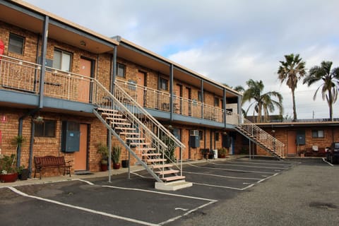 Bridge View Motel Motel in Central Coast