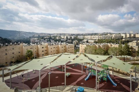 Luxurious flat in residential area House in Jerusalem