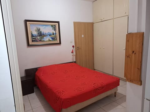 City Large Studio Bed and Breakfast in Limassol City