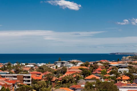 Stunning Views To Beat Lockdown Blues Eigentumswohnung in Sydney