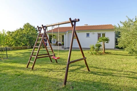 Bojana in Ližnjan (Haus für 4-5 Personen) House in Medulin