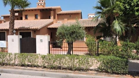 HL025 Luxury 3 bedroom villa with community pool Villa in Region of Murcia