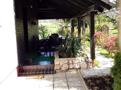 Patio, Garden