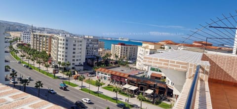 Neighbourhood, Bird's eye view, City view, Sea view