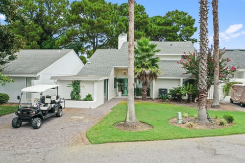 418 Linkside Drive Home House in Miramar Beach