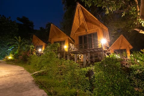 The Cove Phi Phi Resort in Krabi Changwat