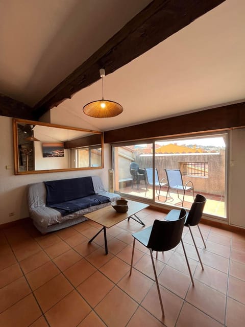 Patio, Balcony/Terrace, Living room