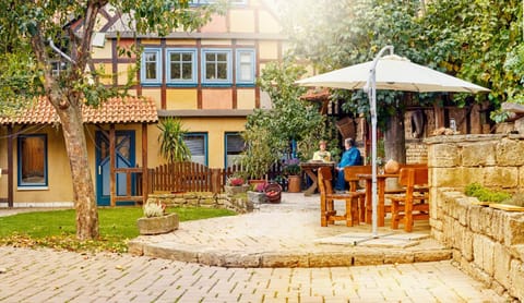 Patio, Balcony/Terrace