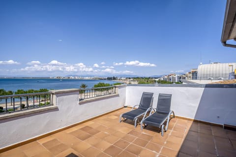 View (from property/room), Balcony/Terrace, Sea view