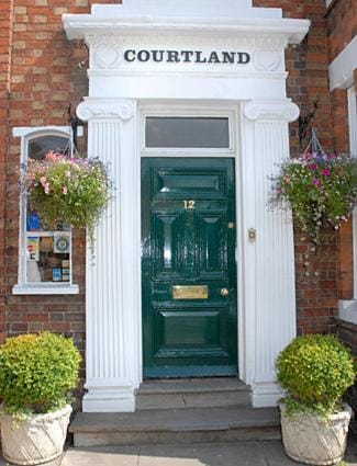 Courtland Bed and Breakfast in Stratford-upon-Avon