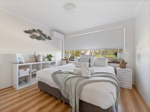 Pet-friendly Beachfront Family Getaway With Views Haus in Mandurah