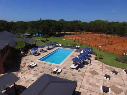 Property building, Bird's eye view, Pool view, Swimming pool