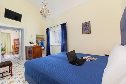 Torre Elisabetta Rooms Bed and Breakfast in Massa Lubrense