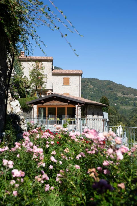 Property building, Day, Garden, View (from property/room), Garden view, Mountain view