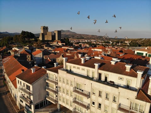 Facade/entrance, Bird's eye view, City view, Mountain view