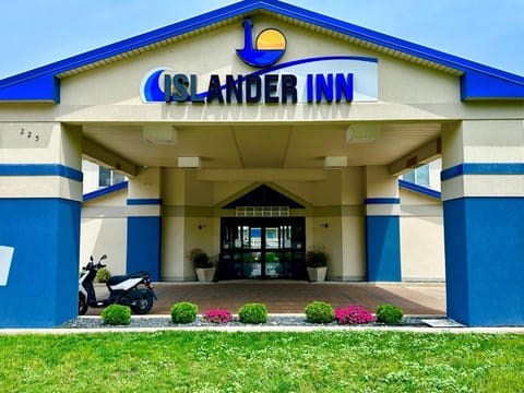 Property building, Facade/entrance, Property logo or sign