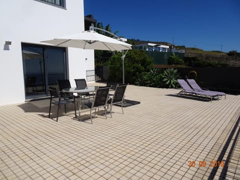 Patio, Balcony/Terrace