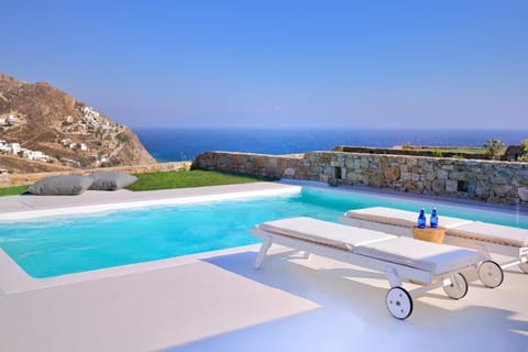 Patio, Day, Summer, Garden, Balcony/Terrace, On site, Garden view, Mountain view, Pool view, Sea view, Swimming pool