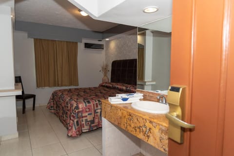 Hotel Impala -Atras del ADO Hotel in Heroica Veracruz