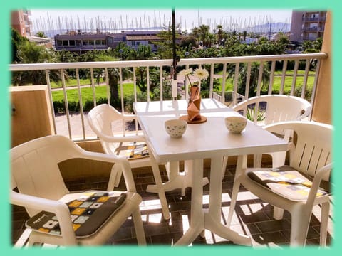 Balcony/Terrace, Garden view, Sea view