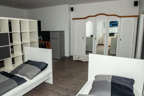 Ruhige Ferienwohnung mitten im Zentrum Appartamento in Plauen