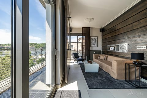 ORANGEHOMES 130 m2 APT with fantastic view to river Danube Eigentumswohnung in Budapest